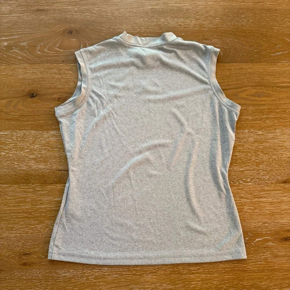 Nike Dri-Fit Gray Fitted Muscle Activewear Tee Short Sleeves size S - Picture 2 of 3